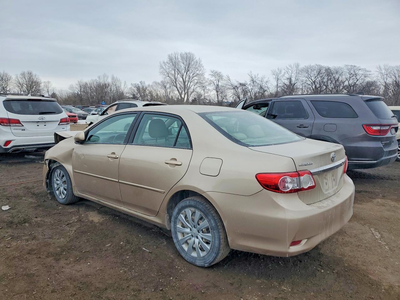 2012 TOYOTA COROLLA LE photo 2