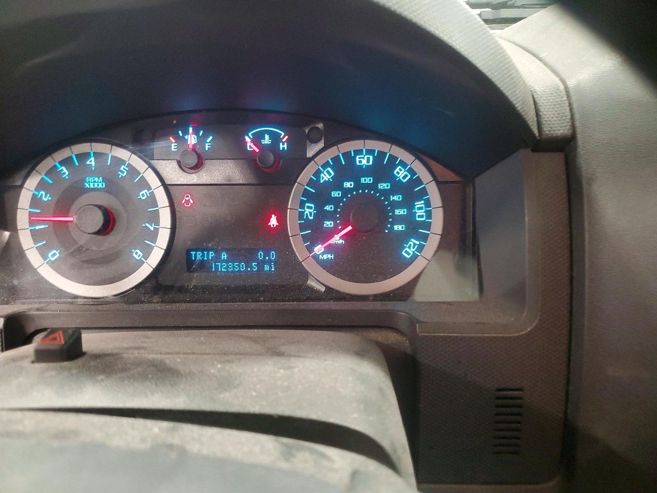 2011 FORD ESCAPE XLT photo 17