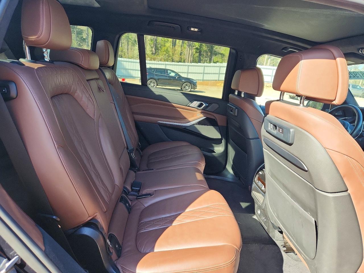 2021 BMW X7 XDRIVE40I photo 19