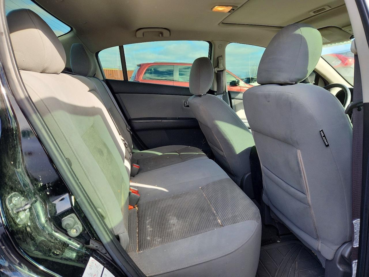 2010 NISSAN SENTRA 2.0 photo 10