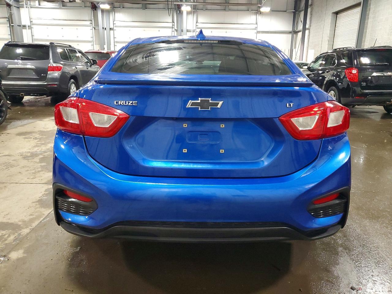 2017 CHEVROLET CRUZE LT photo 11