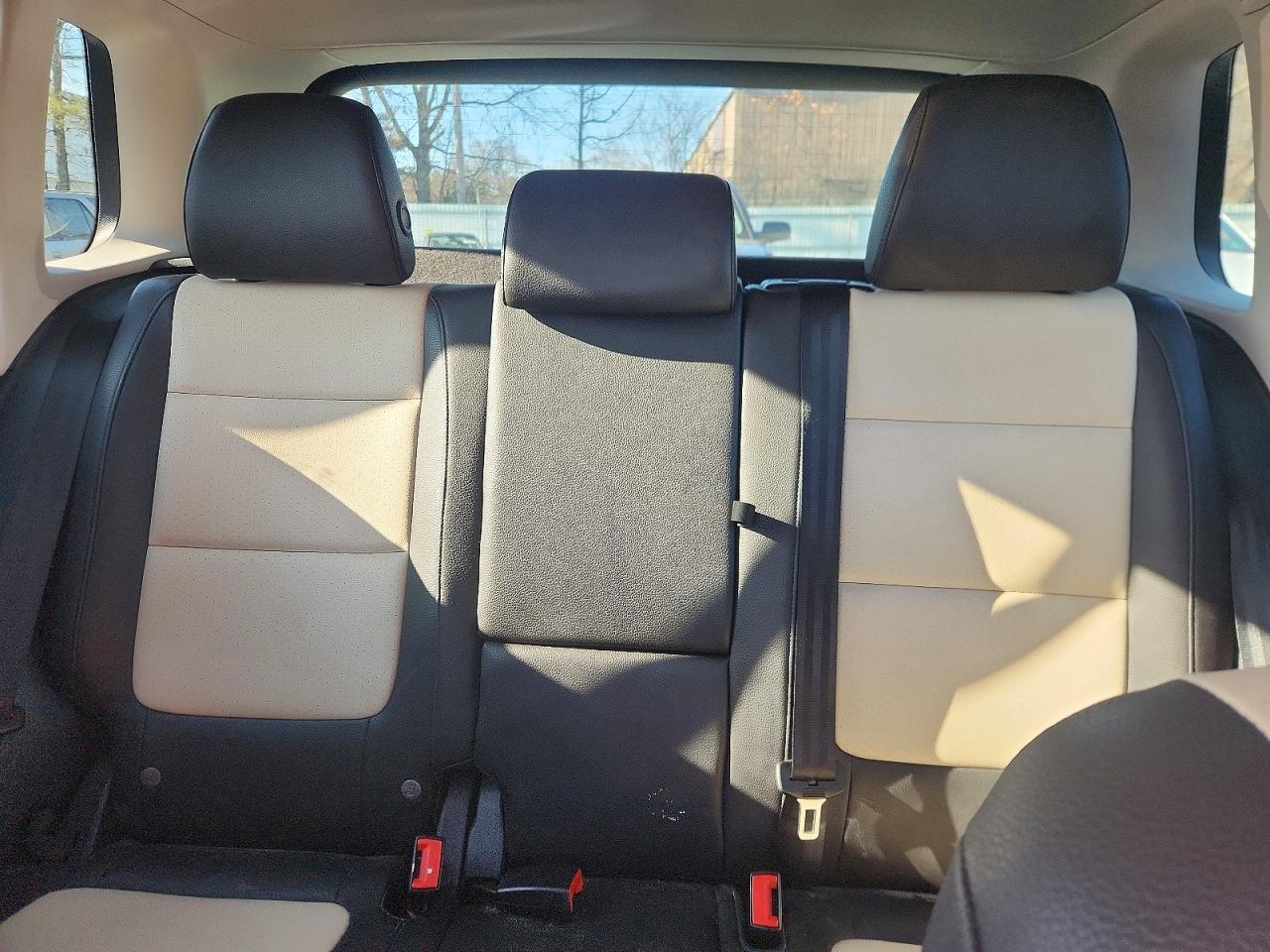 2017 VOLKSWAGEN TIGUAN WOLFSBURG photo 10
