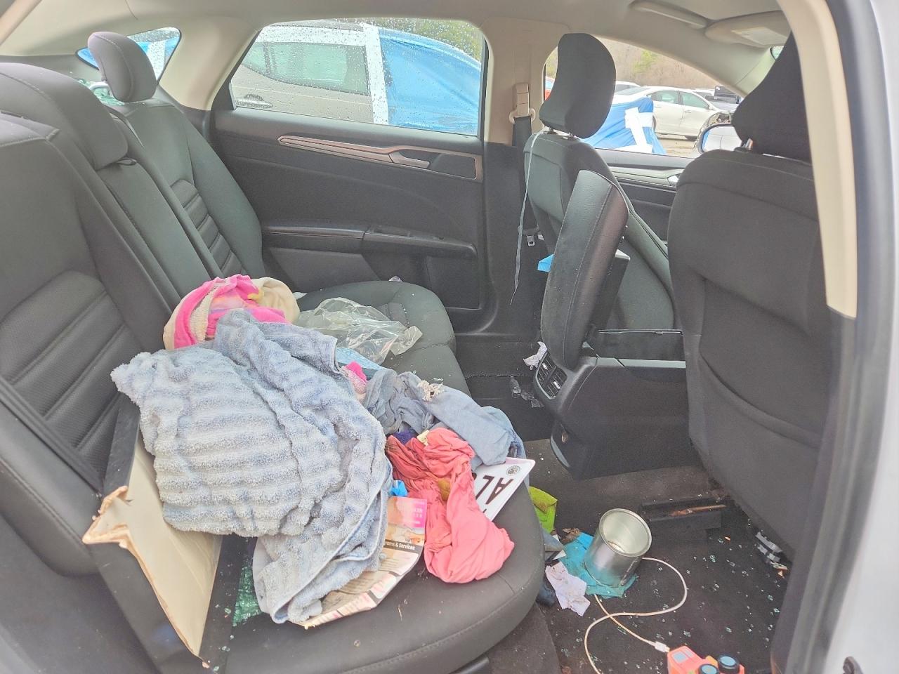 2019 FORD FUSION SE photo 19