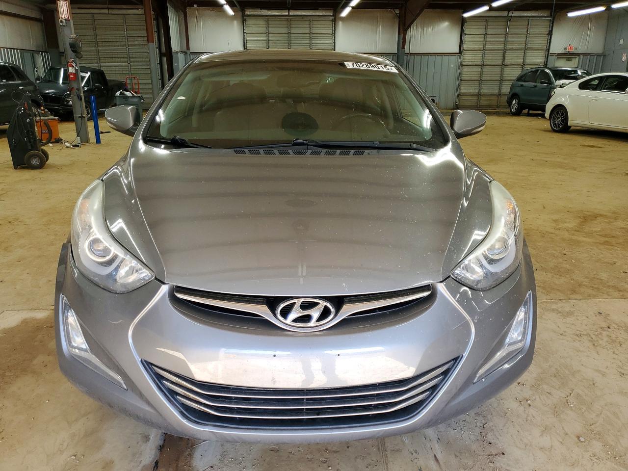 2014 HYUNDAI ELANTRA photo 9