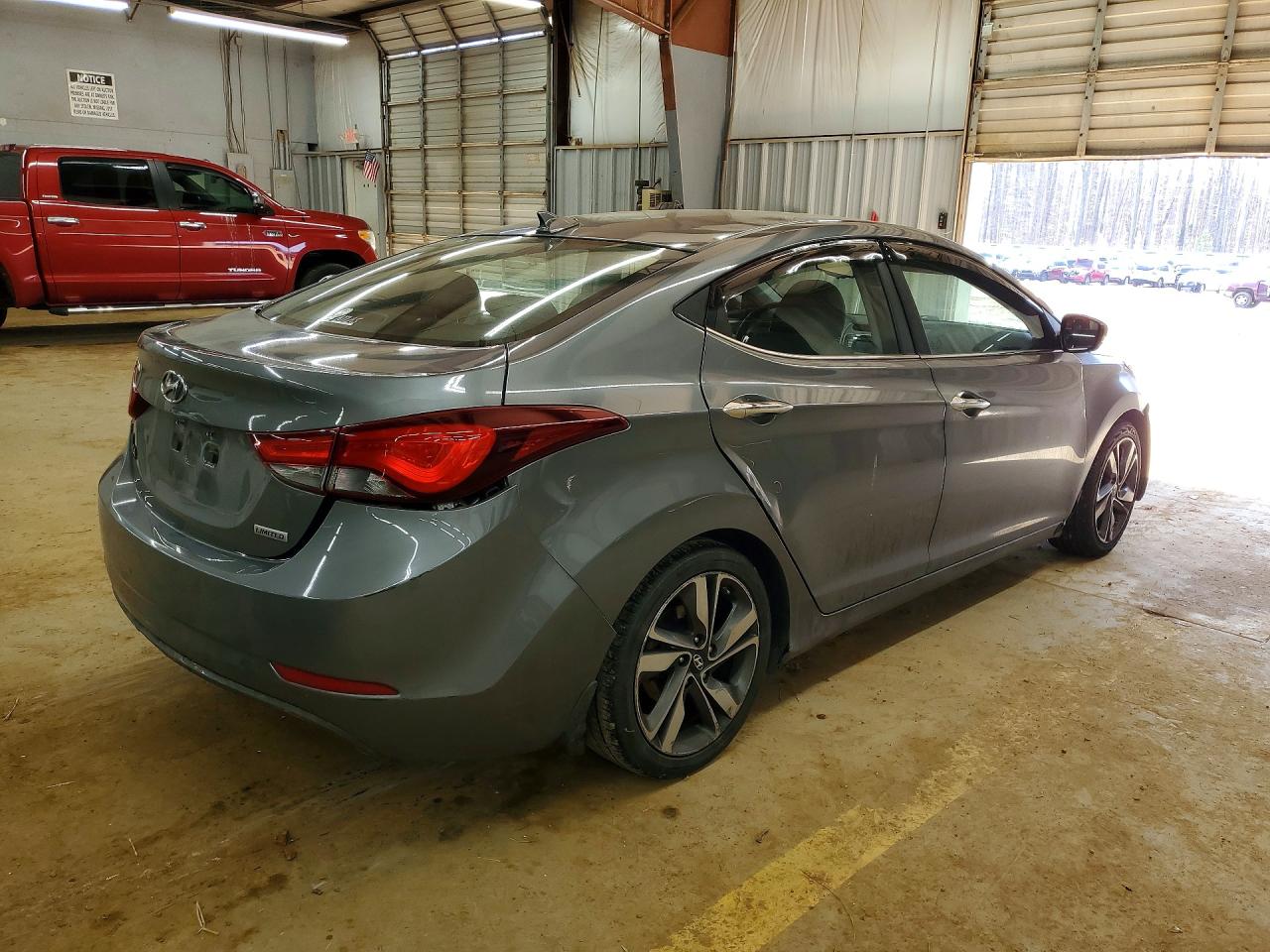 2014 HYUNDAI ELANTRA photo 5