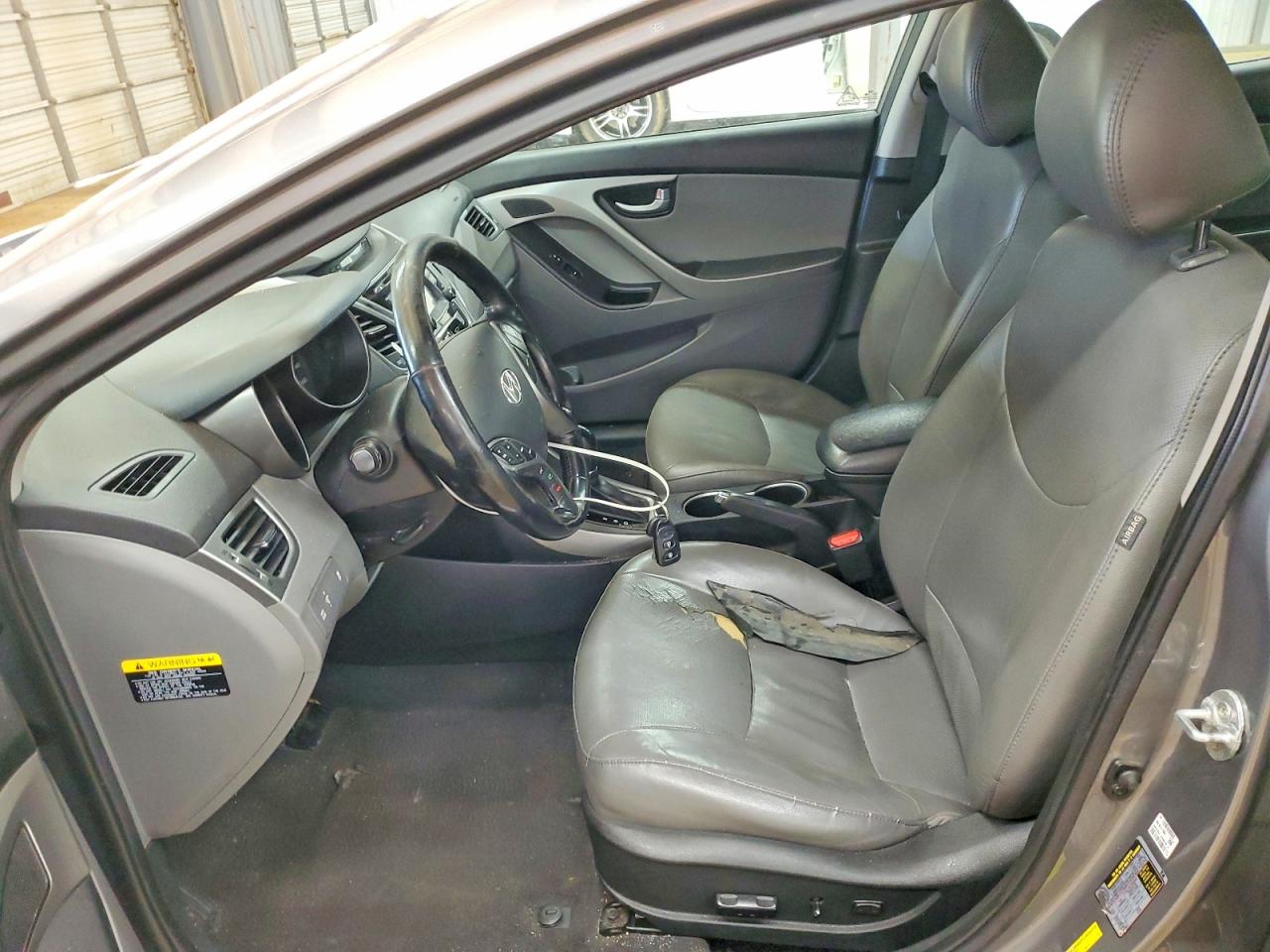 2014 HYUNDAI ELANTRA photo 13