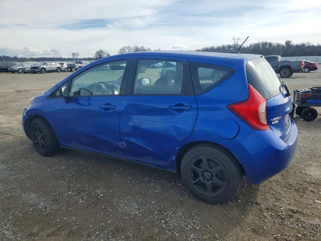 2016 NISSAN VERSA NOTE SV photo 2