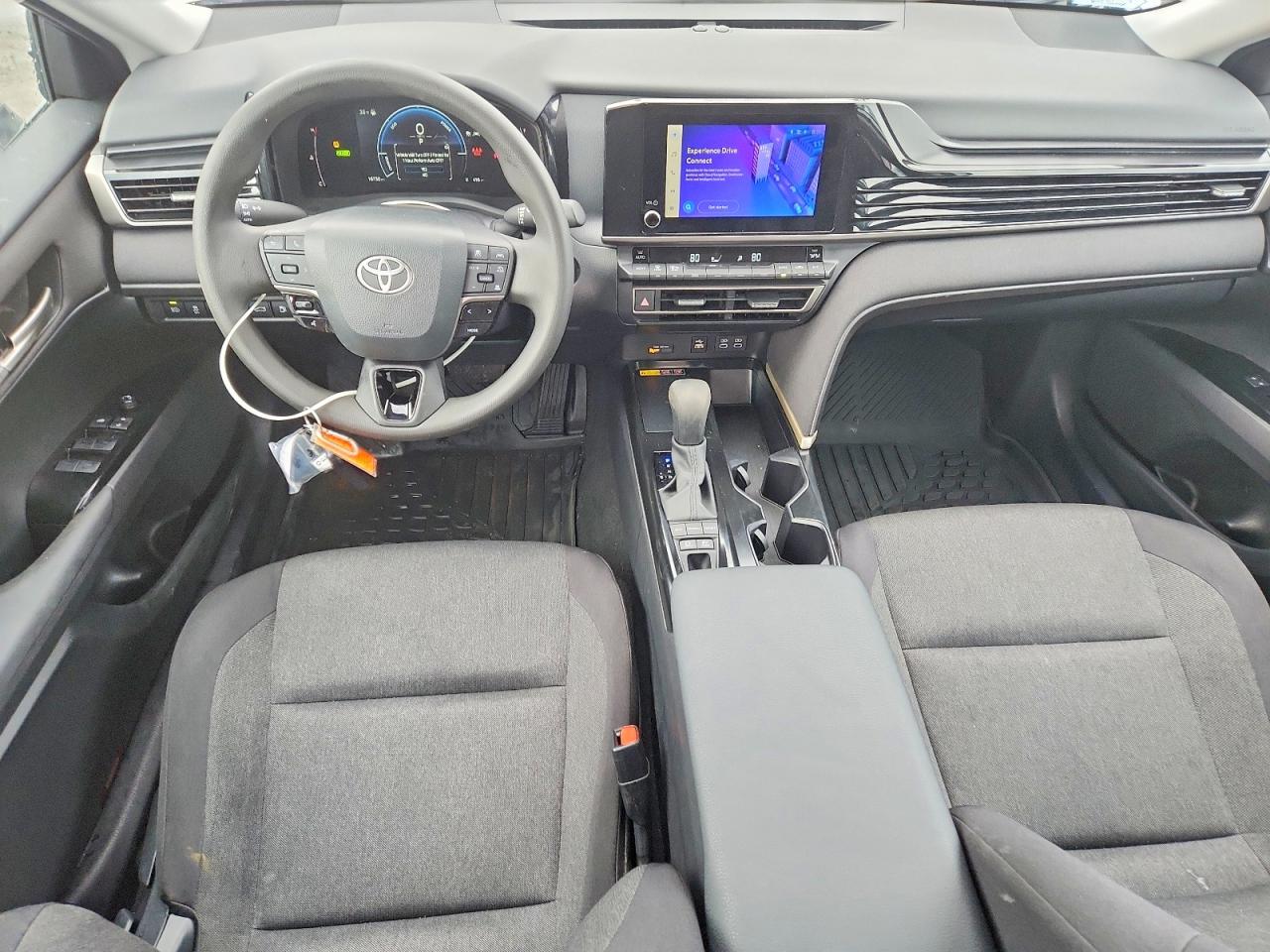 2025 TOYOTA CAMRY XSE photo 8