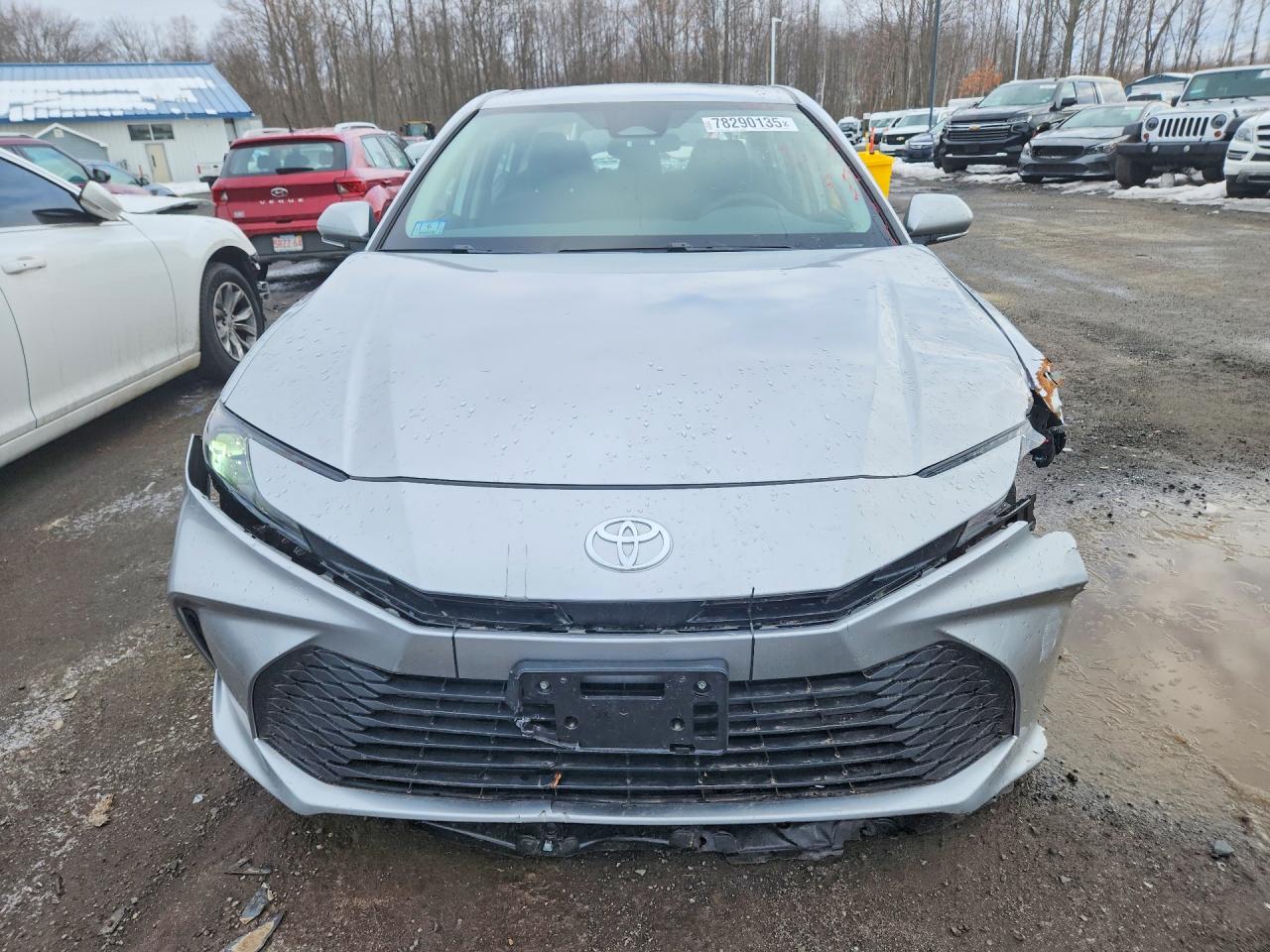 2025 TOYOTA CAMRY XSE photo 5