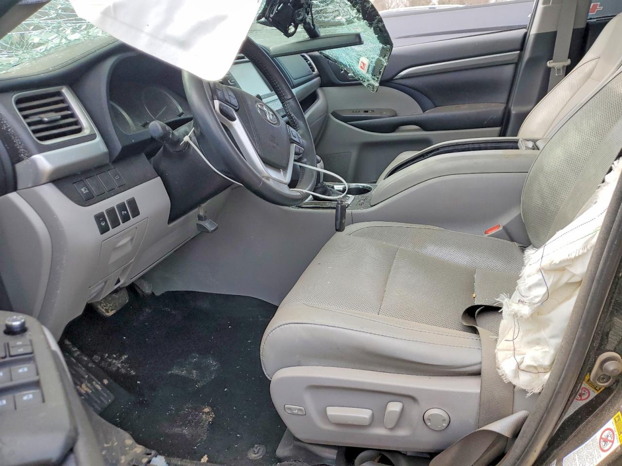 2017 TOYOTA HIGHLANDER HYBRID LIMITED photo 13