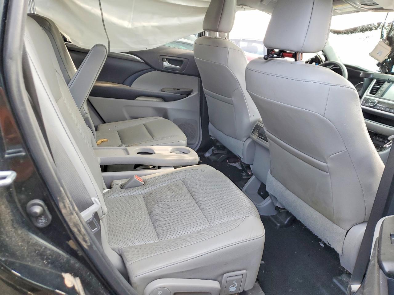 2017 TOYOTA HIGHLANDER HYBRID LIMITED photo 19