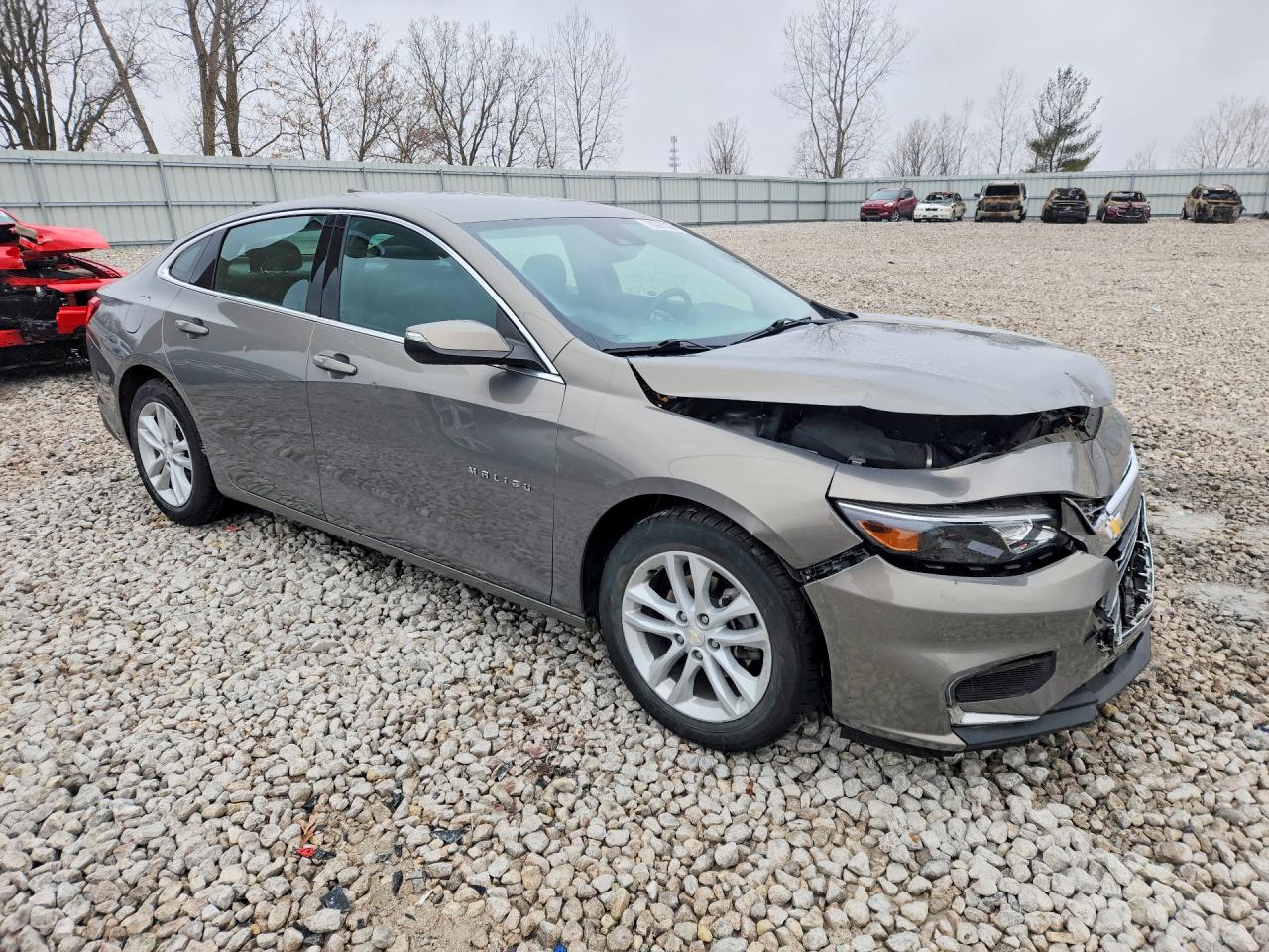 2018 CHEVROLET MALIBU LT photo 4