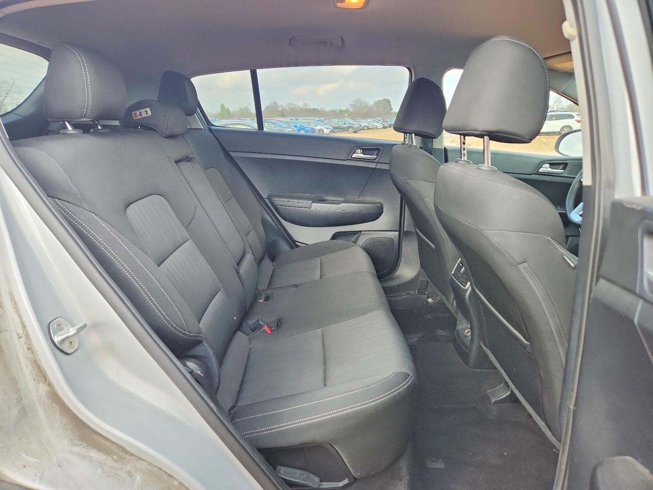 2020 KIA SPORTAGE LX photo 11