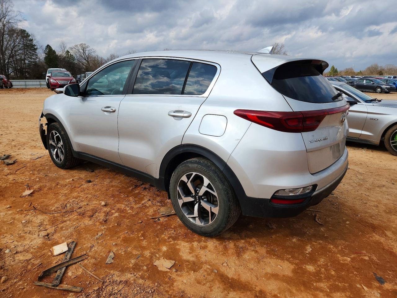 2020 KIA SPORTAGE LX photo 2