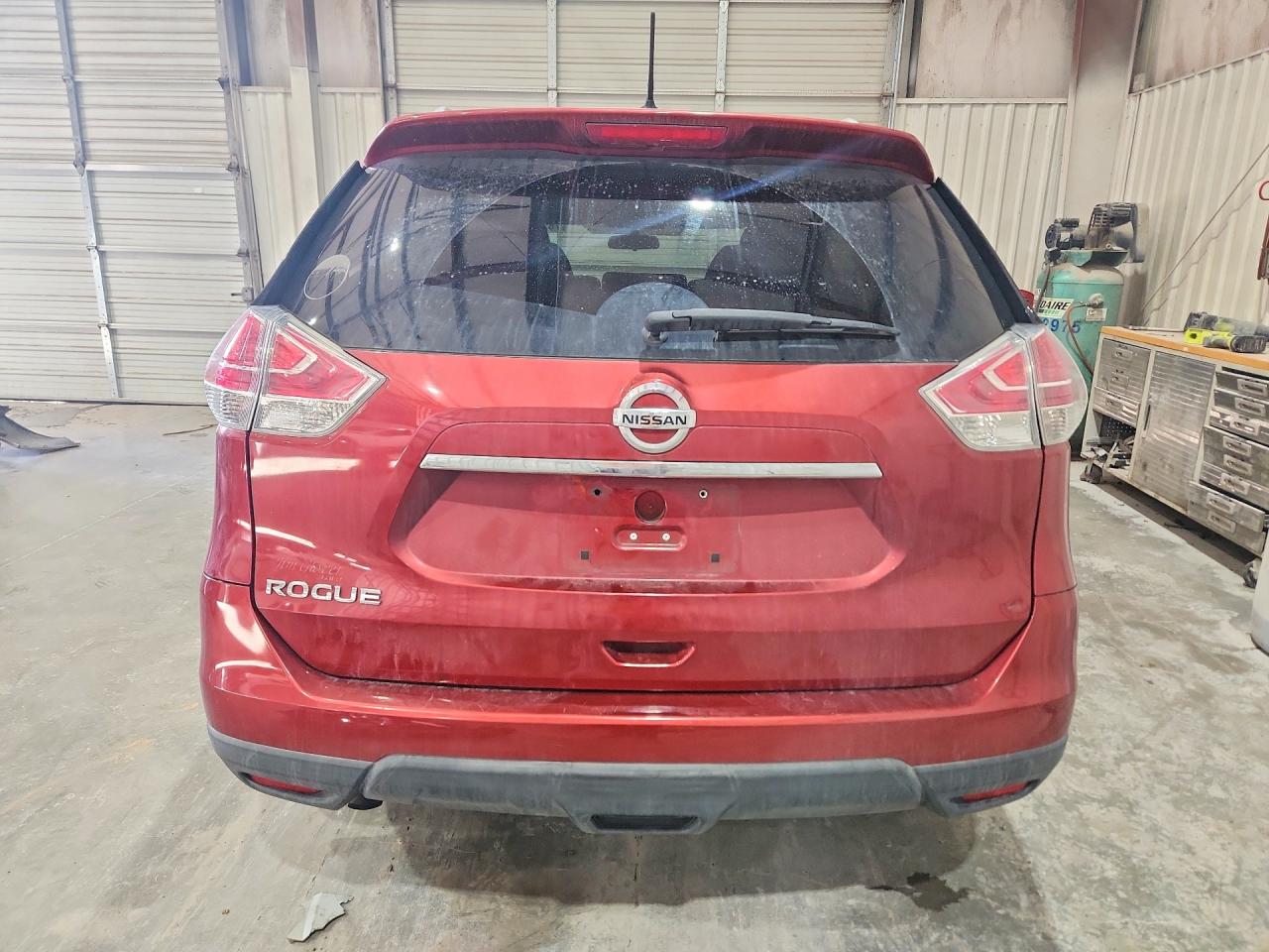2016 NISSAN ROGUE S photo 6