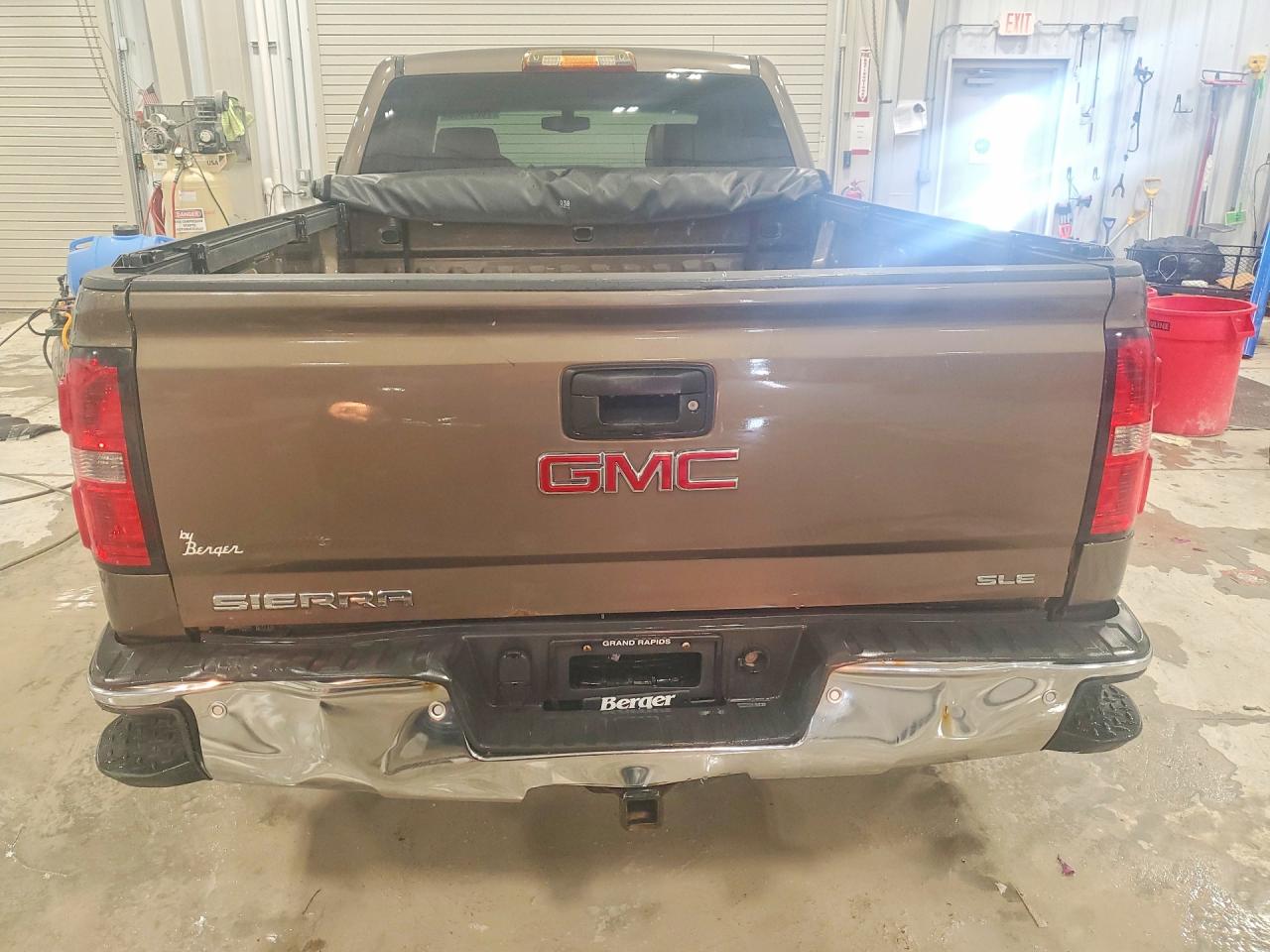 2015 GMC SIERRA K1500 SLE photo 6