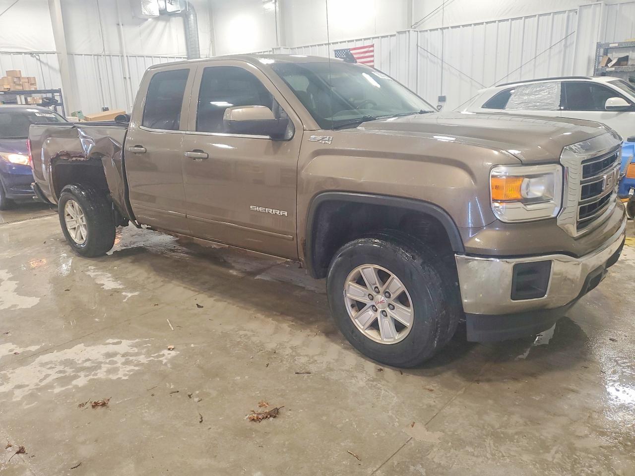 2015 GMC SIERRA K1500 SLE photo 4