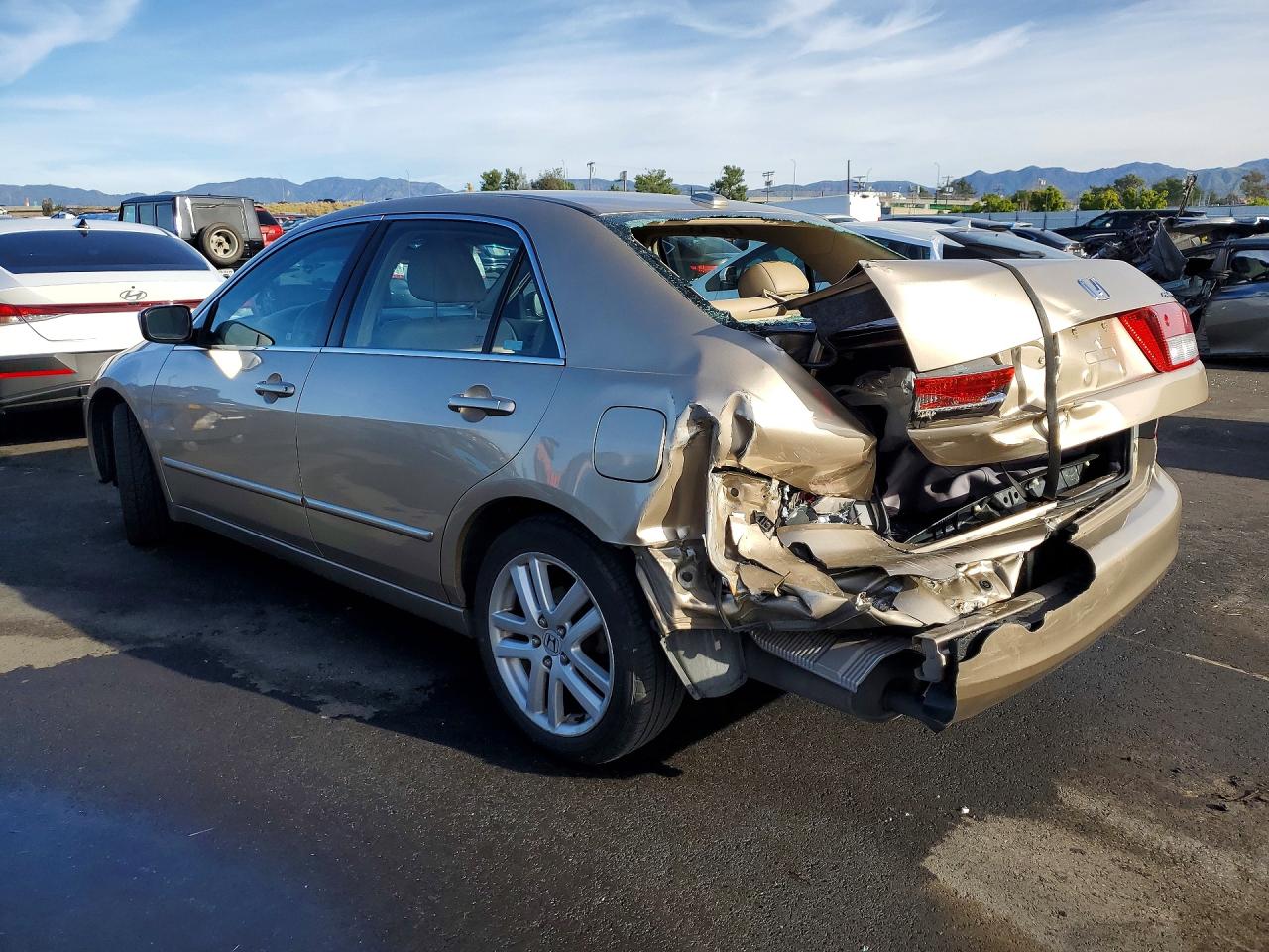 2004 HONDA ACCORD EX photo 2