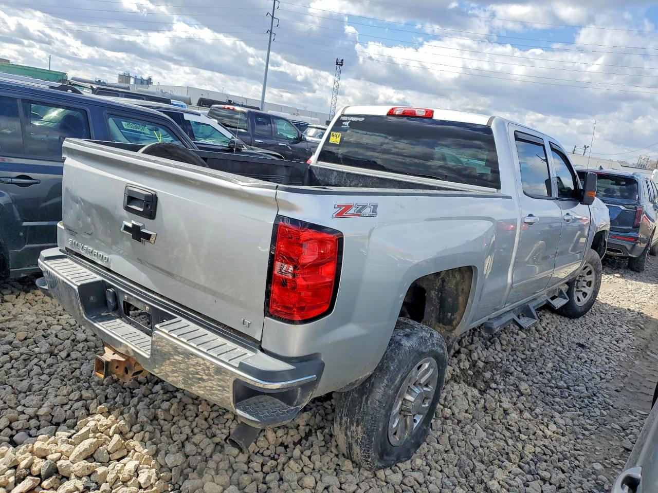 2015 CHEVROLET SILVERADO K2500 HEAVY DUTY LT photo 3