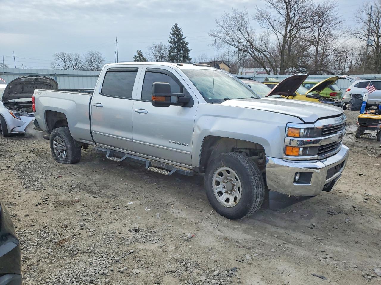 2015 CHEVROLET SILVERADO K2500 HEAVY DUTY LT photo 4