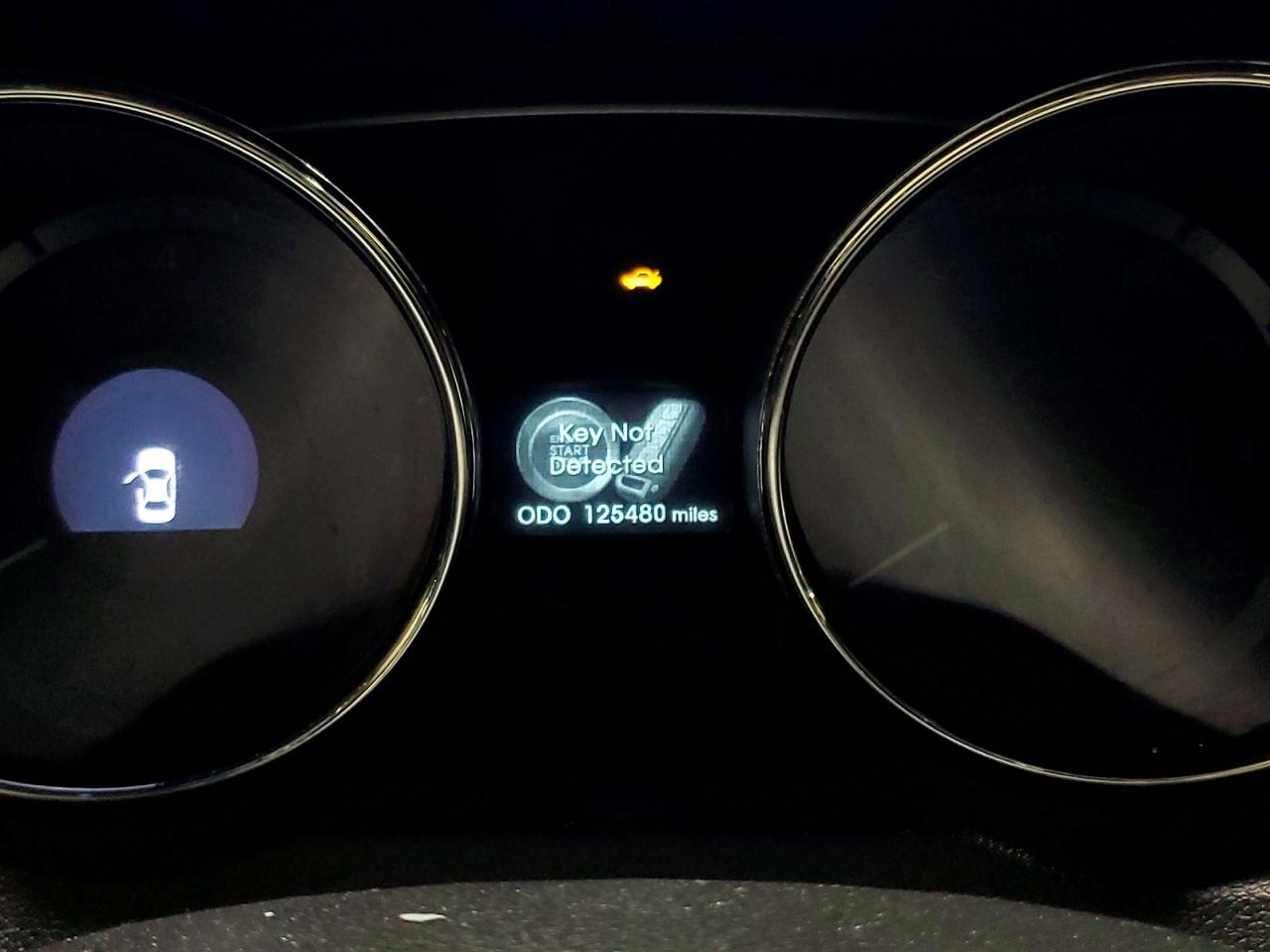 2011 HYUNDAI SONATA SE photo 17