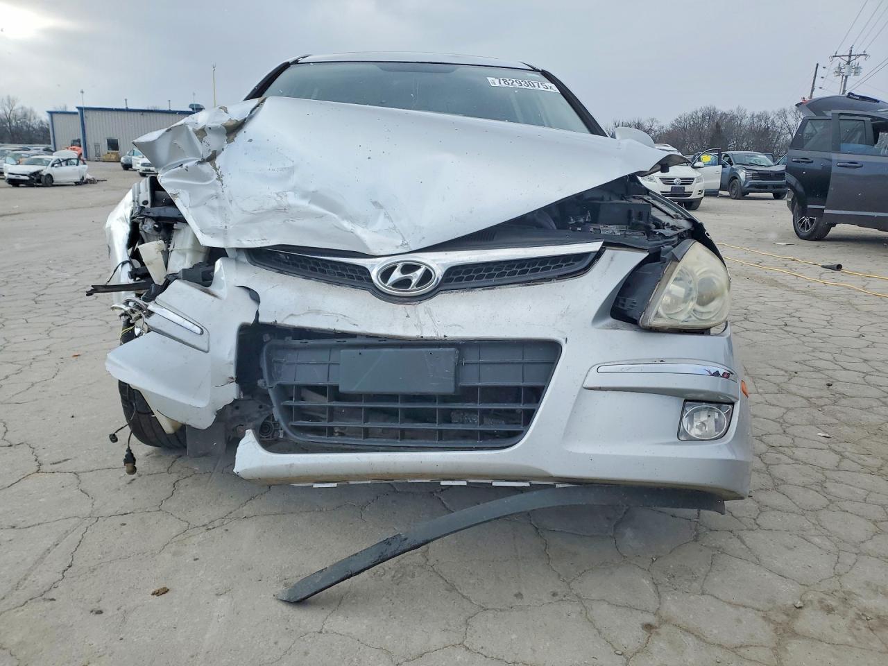 2009 HYUNDAI ELANTRA TOURING photo 9