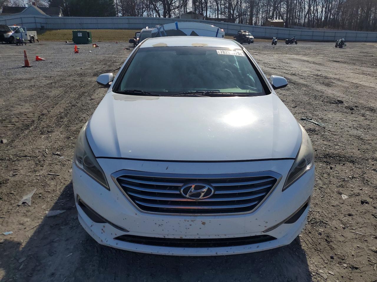 2015 HYUNDAI SONATA SE photo 5