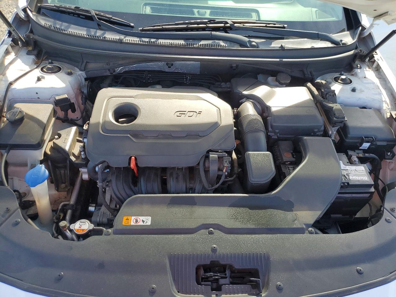 2015 HYUNDAI SONATA SE photo 11