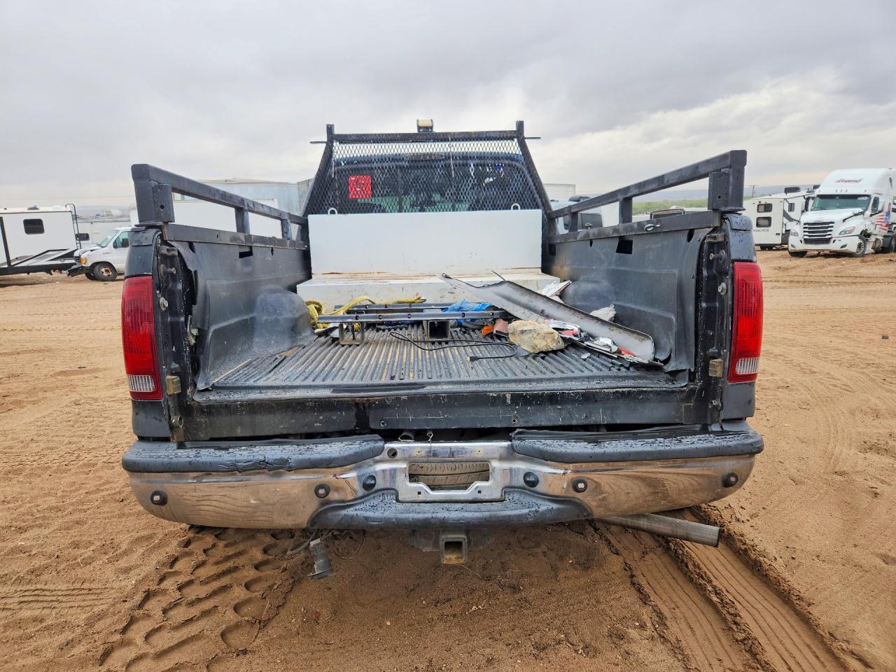 2004 FORD SUPER DUTY F-350 W/D photo 6