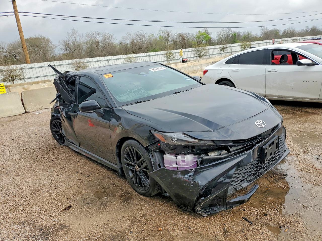 2025 TOYOTA CAMRY SE photo 10