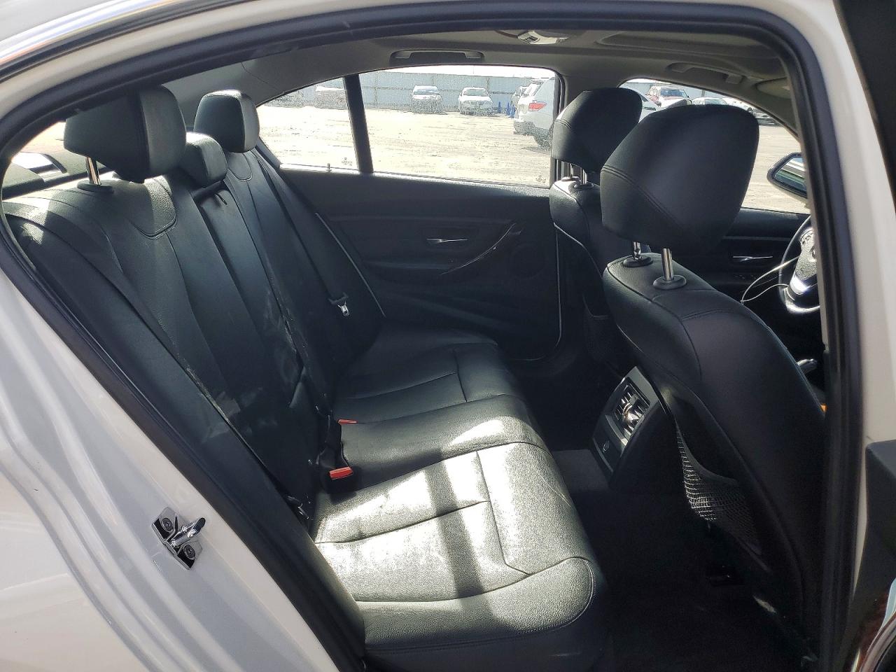2012 BMW 328 I SULEV photo 28