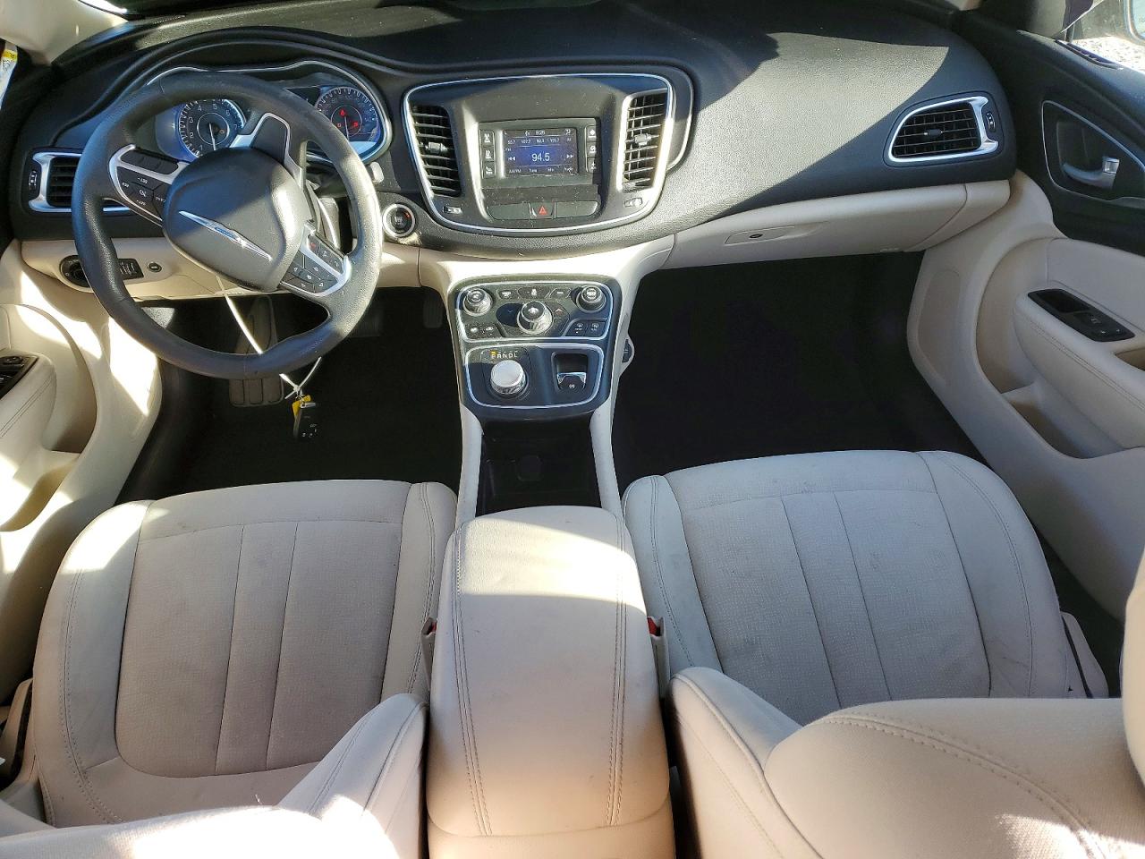 2016 CHRYSLER 200 LIMITED photo 15
