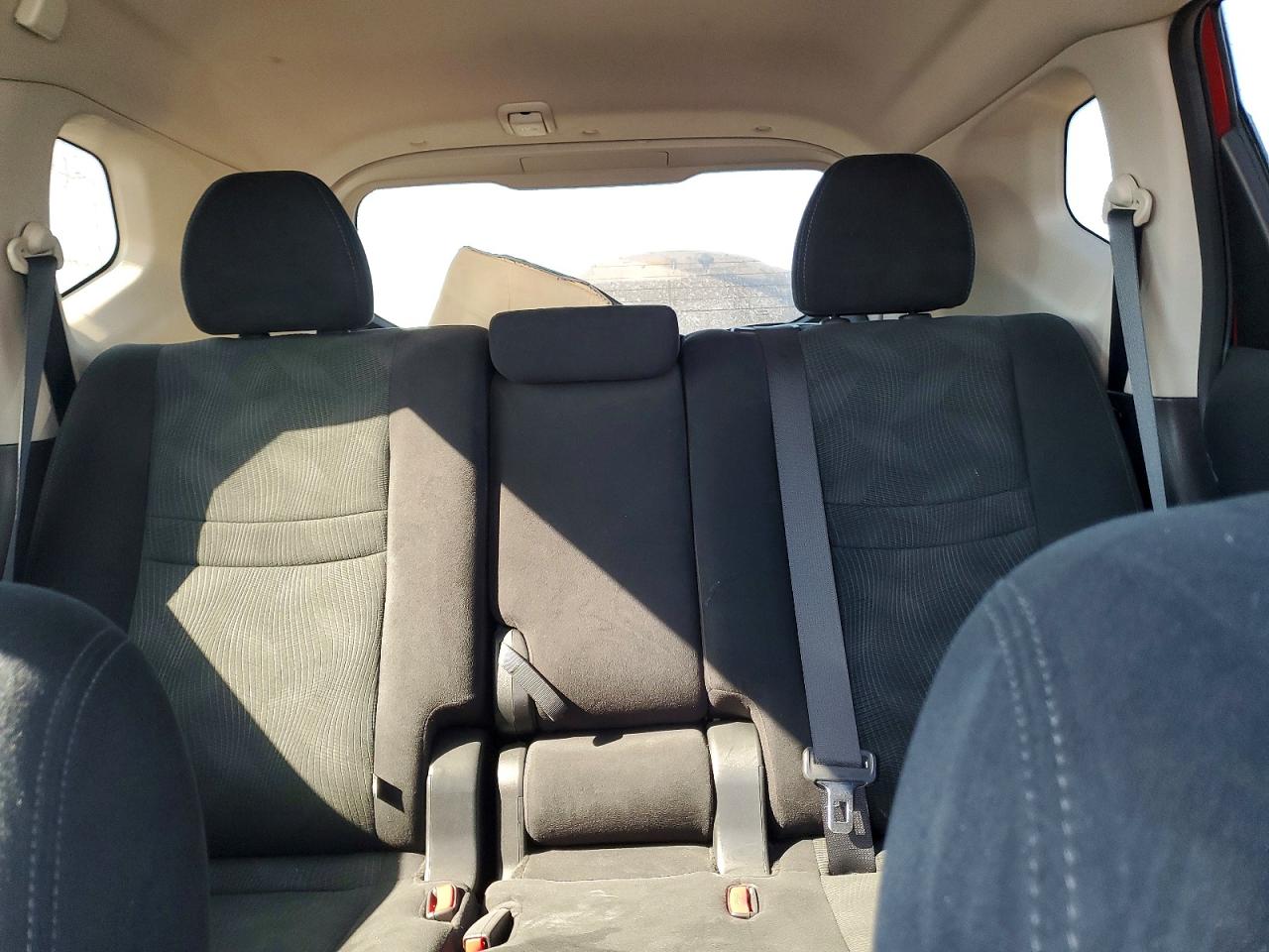2016 NISSAN ROGUE S photo 28