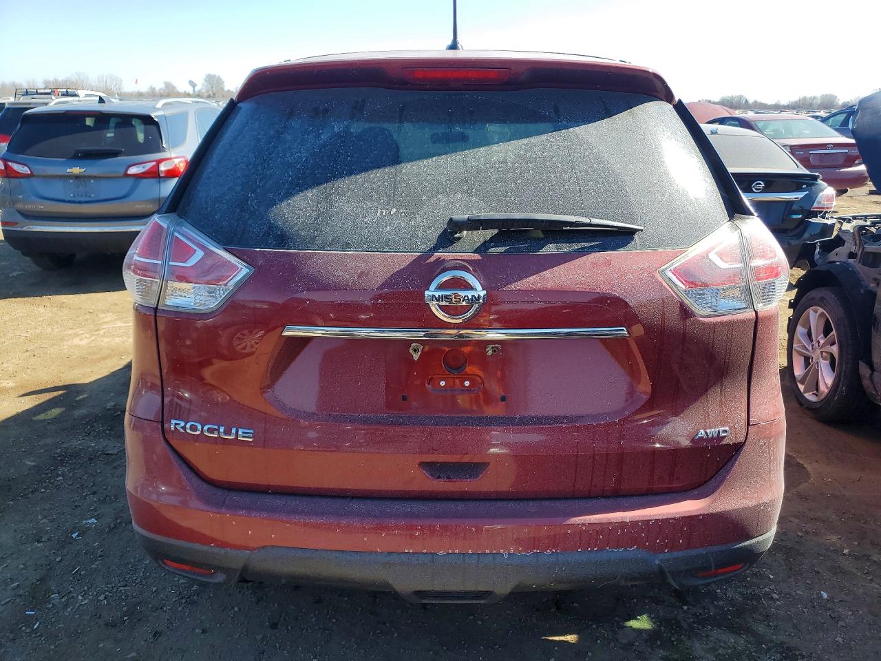 2016 NISSAN ROGUE S photo 16