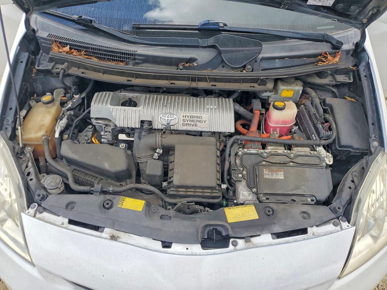 2013 TOYOTA PRIUS photo 11
