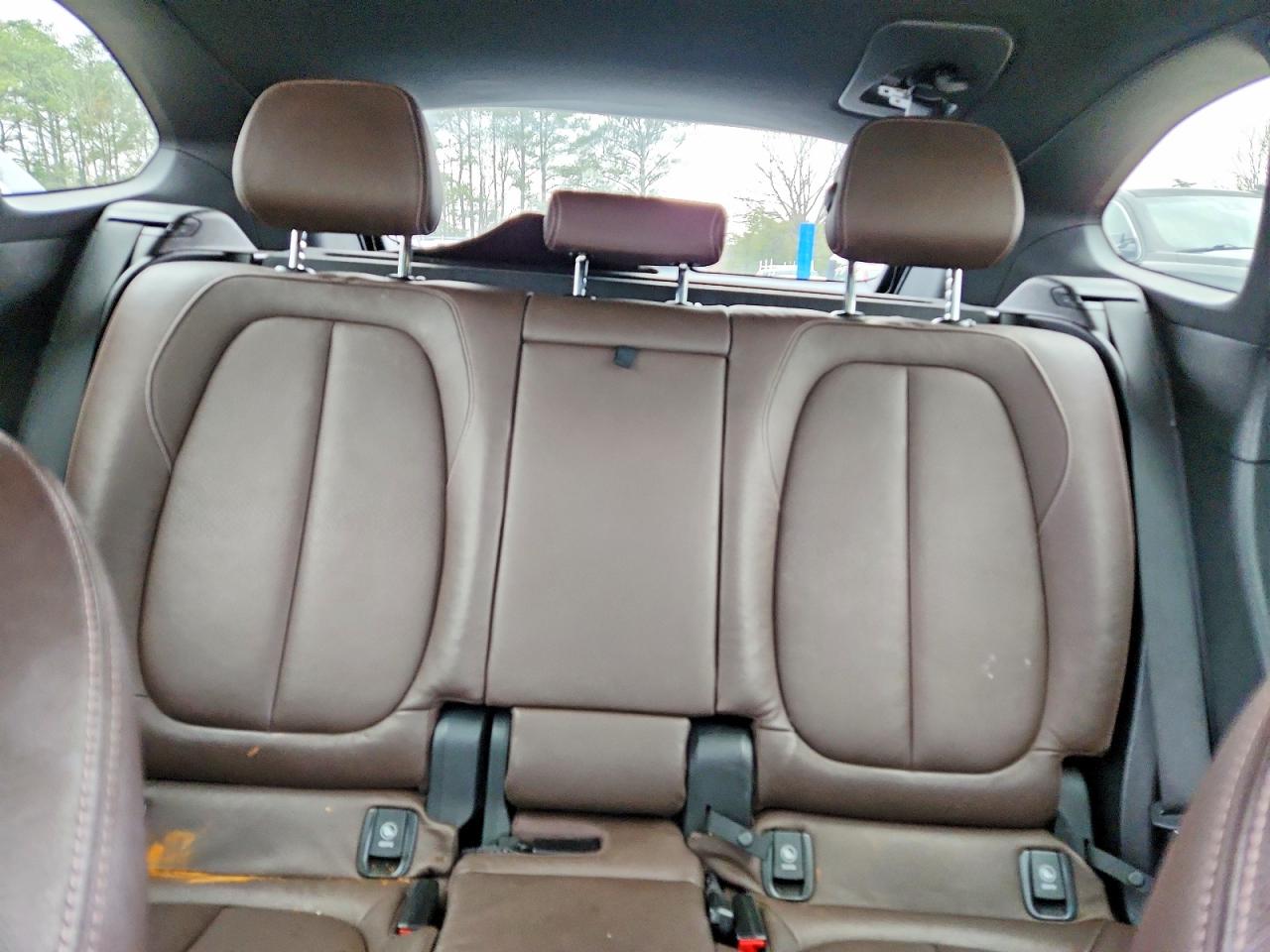 2016 BMW X1 XDRIVE28I photo 19