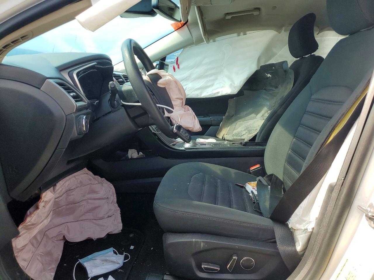 2019 FORD FUSION SE photo 7