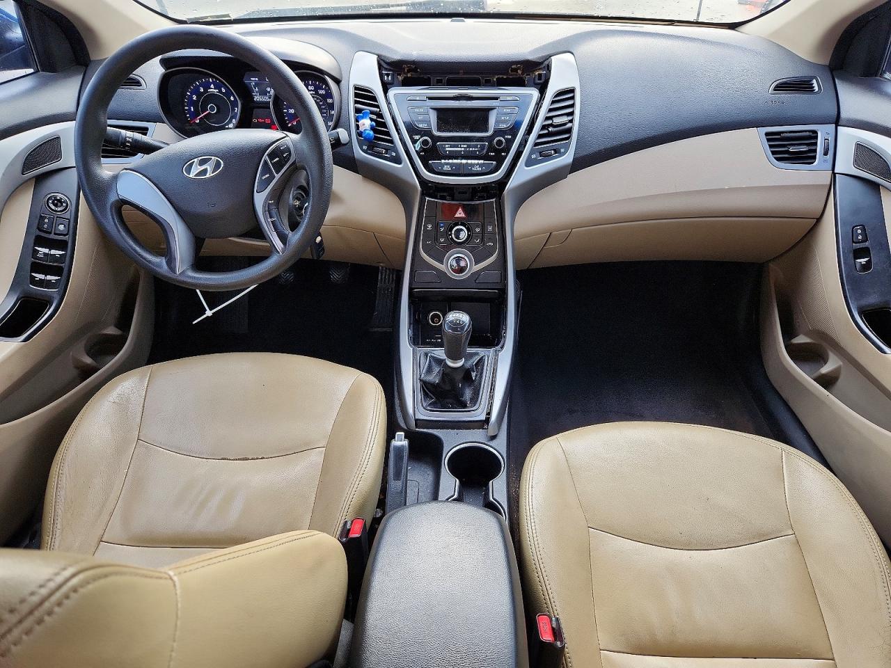 2016 HYUNDAI ELANTRA SE photo 15