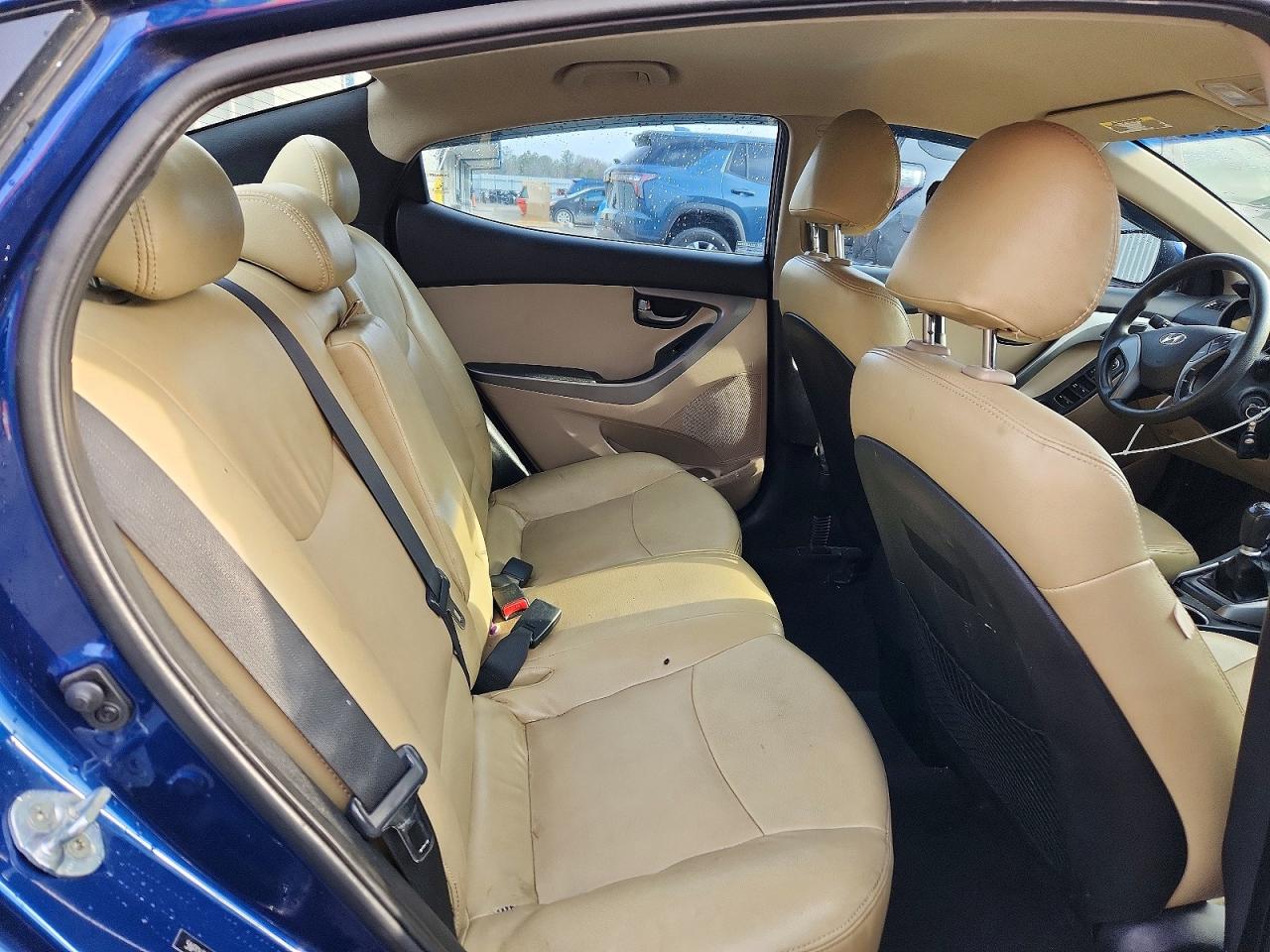 2016 HYUNDAI ELANTRA SE photo 19