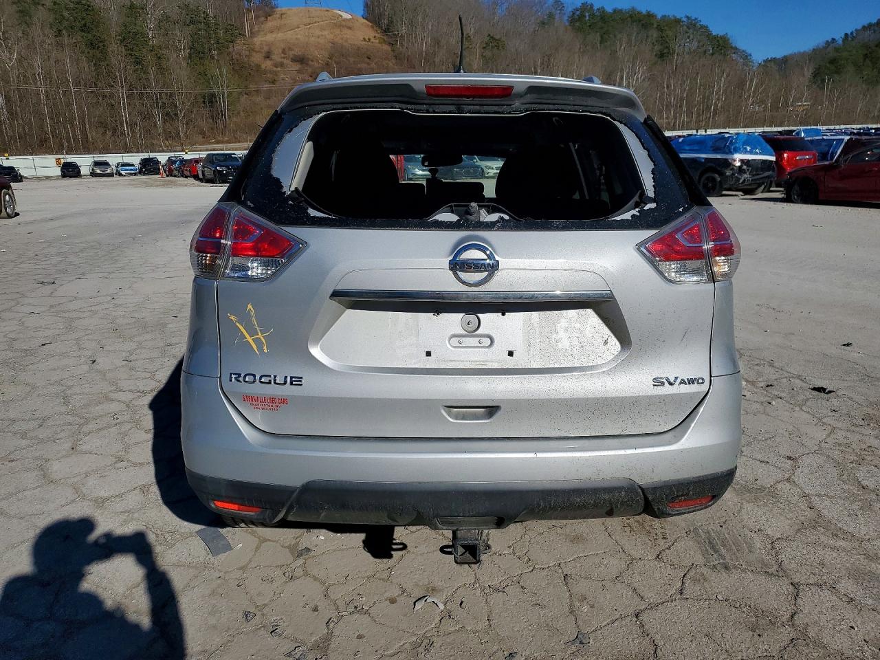 2016 NISSAN ROGUE SV photo 6
