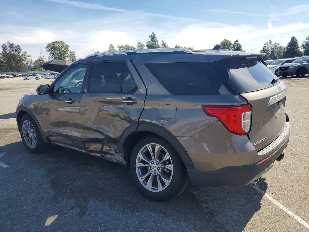 2021 FORD EXPLORER LIMITED photo 4