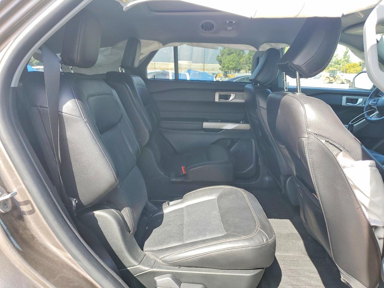 2021 FORD EXPLORER LIMITED photo 31
