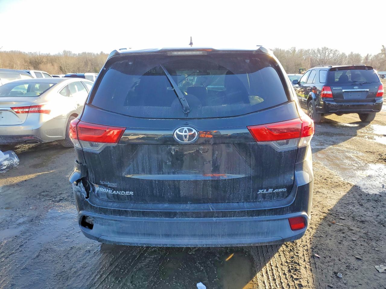 2019 TOYOTA HIGHLANDER XLE photo 11