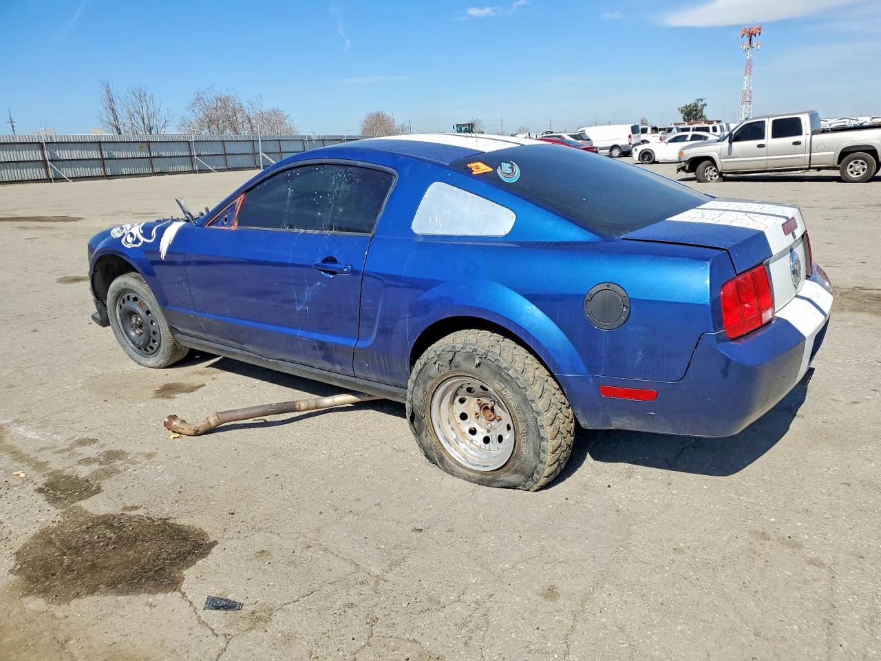 2007 FORD MUSTANG photo 2