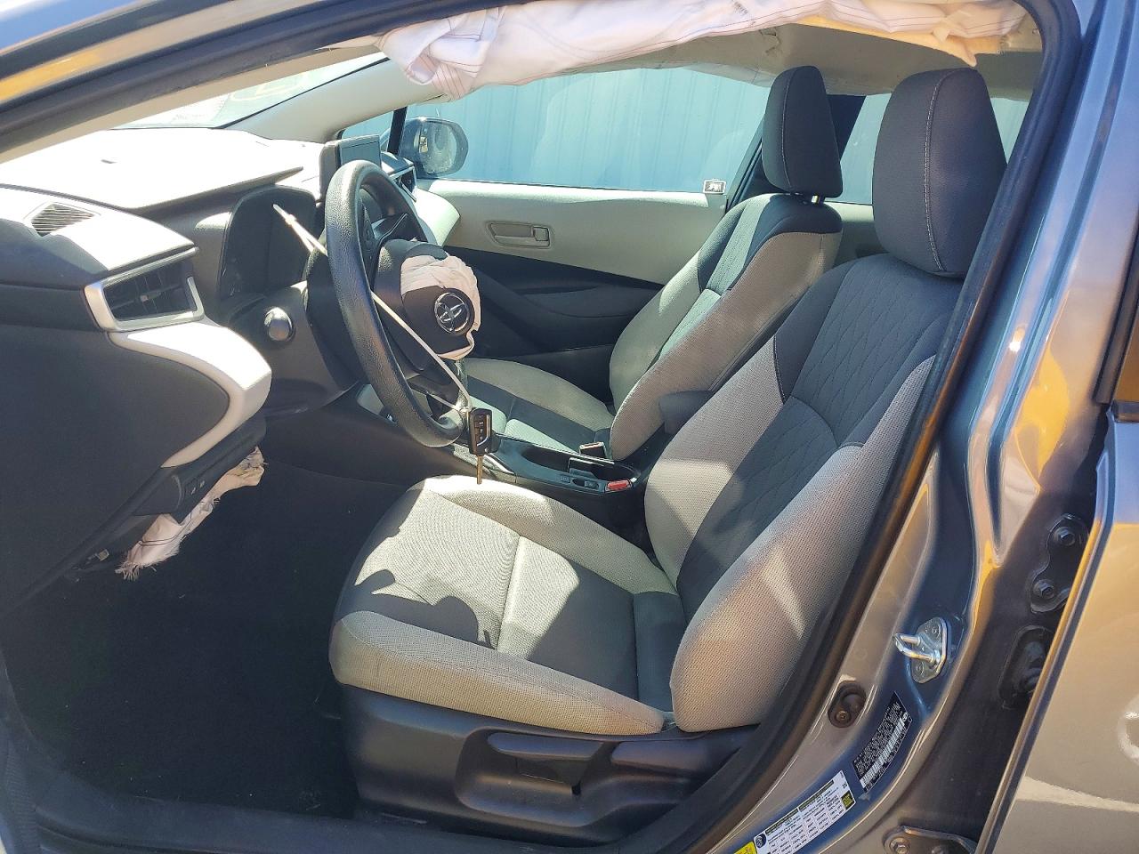 2023 TOYOTA COROLLA LE photo 7
