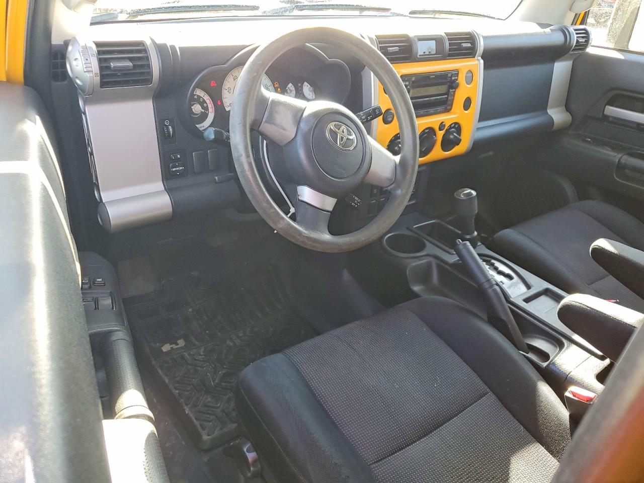 2007 TOYOTA FJ CRUISER photo 8