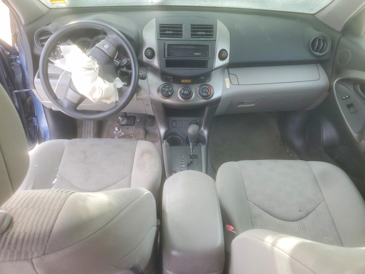 2010 TOYOTA RAV4 BASE photo 8