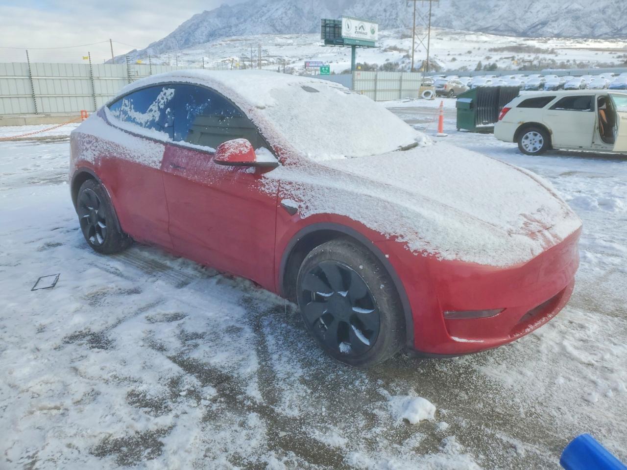 2021 TESLA MODEL Y photo 4