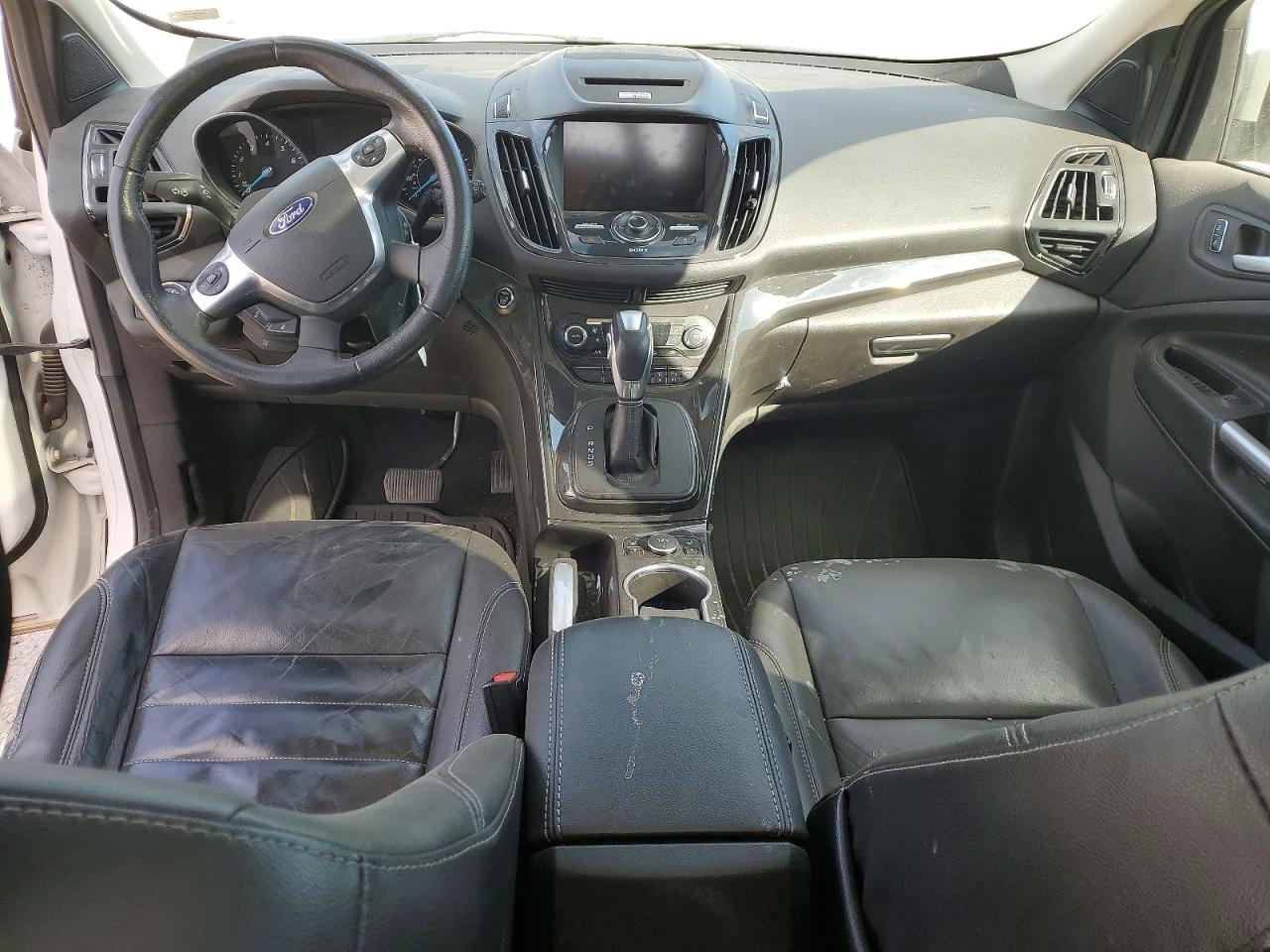 2015 FORD ESCAPE TITANIUM photo 8