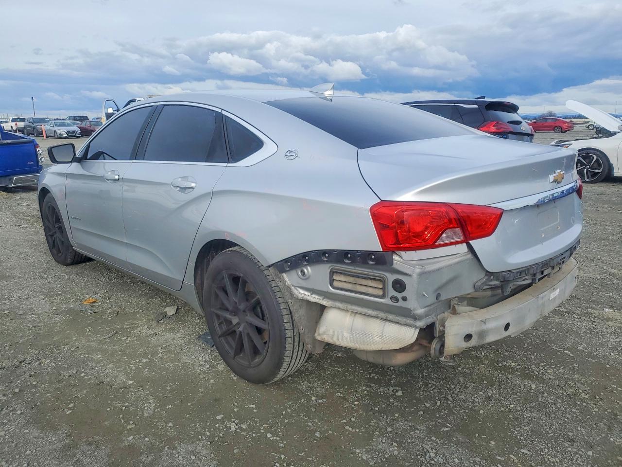 2015 CHEVROLET IMPALA LS photo 2